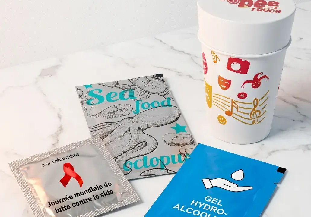 Gamme de produits de santé personnalisés Callvin : dosettes, lingettes et protections à l’image des marques
