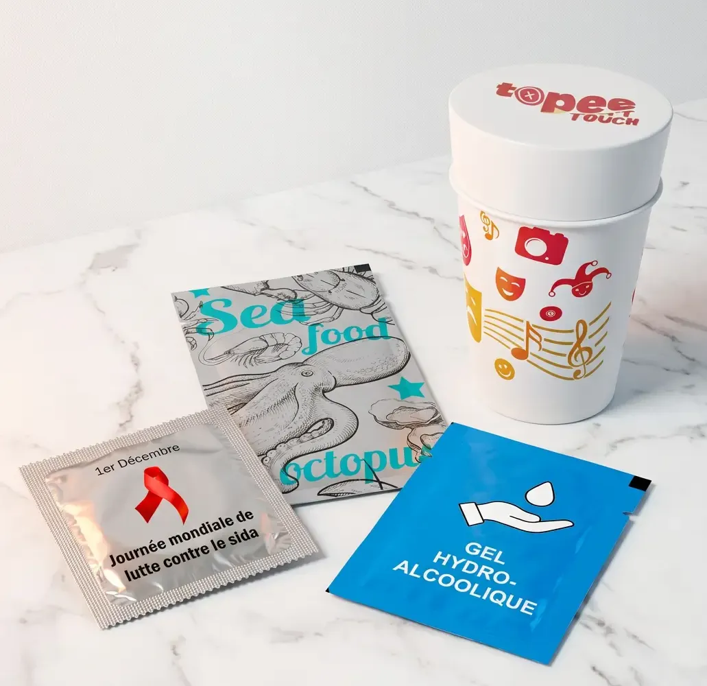 Gamme de produits de santé personnalisés Callvin : dosettes, lingettes et protections à l’image des marques